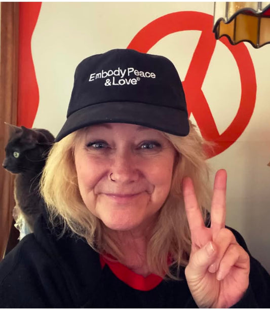 Embody Peace & Love cap: Black